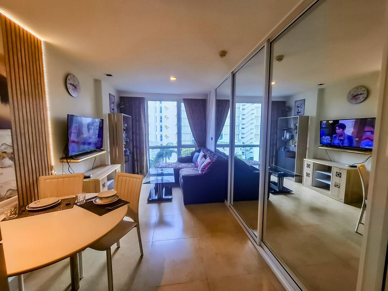 รูป Pool View Condo for Sale The Cliff Condominium Pratumnak - รูปที่ 8/11