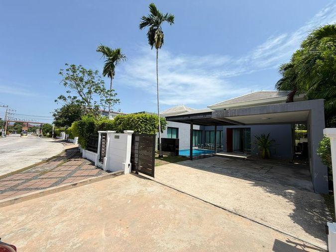 picture Detached house for rent in Sam Mukh Thani Village, Bang Saen. Convenient location, pleasant living environment. - 2/19