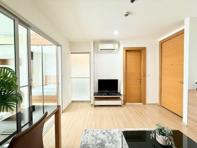 picture For Rent "𝐑𝐡𝐲𝐭𝐡𝐦 𝐑𝐚𝐭𝐜𝐡𝐚𝐝𝐚-𝐇𝐮𝐚𝐢𝐤𝐡𝐰𝐚𝐧𝐠"  1 Bedroom 36 Sq.m. High floor Near : MRT-Huaikhwang - 4/15