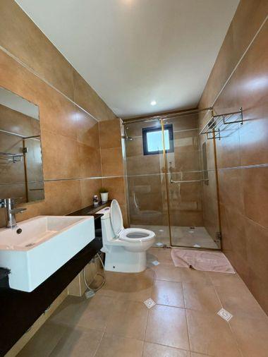 picture Detached house for rent in Sam Mukh Thani Village, Bang Saen. Convenient location, pleasant living environment. - 14/19
