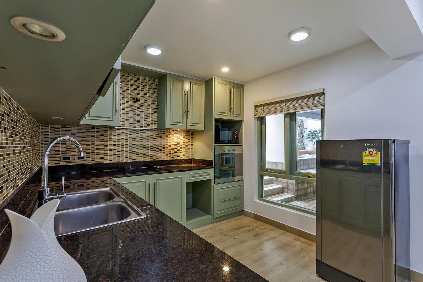 picture Spacious Pool Villa for Sale Pratumnak Pattaya - 15/30