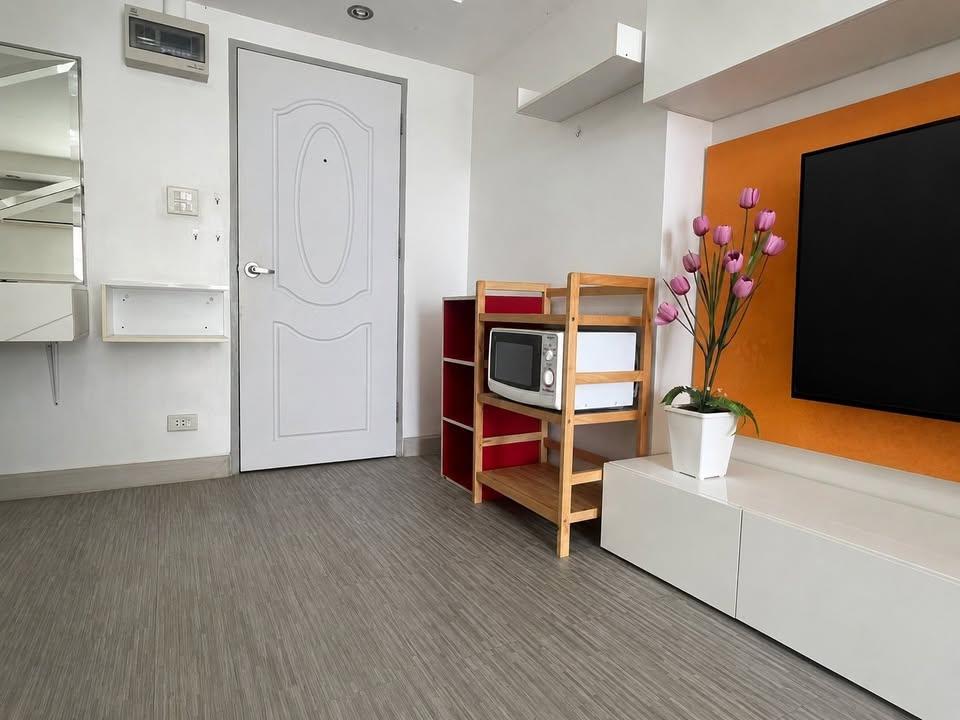 รูป 🔥ขาย คอนโด  Family Town Condominium แฟมิลี่ ทาวน์ คอนโดมิเนียม  ตกแต่งพร้อมอยู่ แถมติดตั้งแอร์ใหม่ให้ฟรี✅ ทำเลดีใจกลางเมือง ย่านสะพานควาย–สุทธิสาร - รูปที่ 7/7