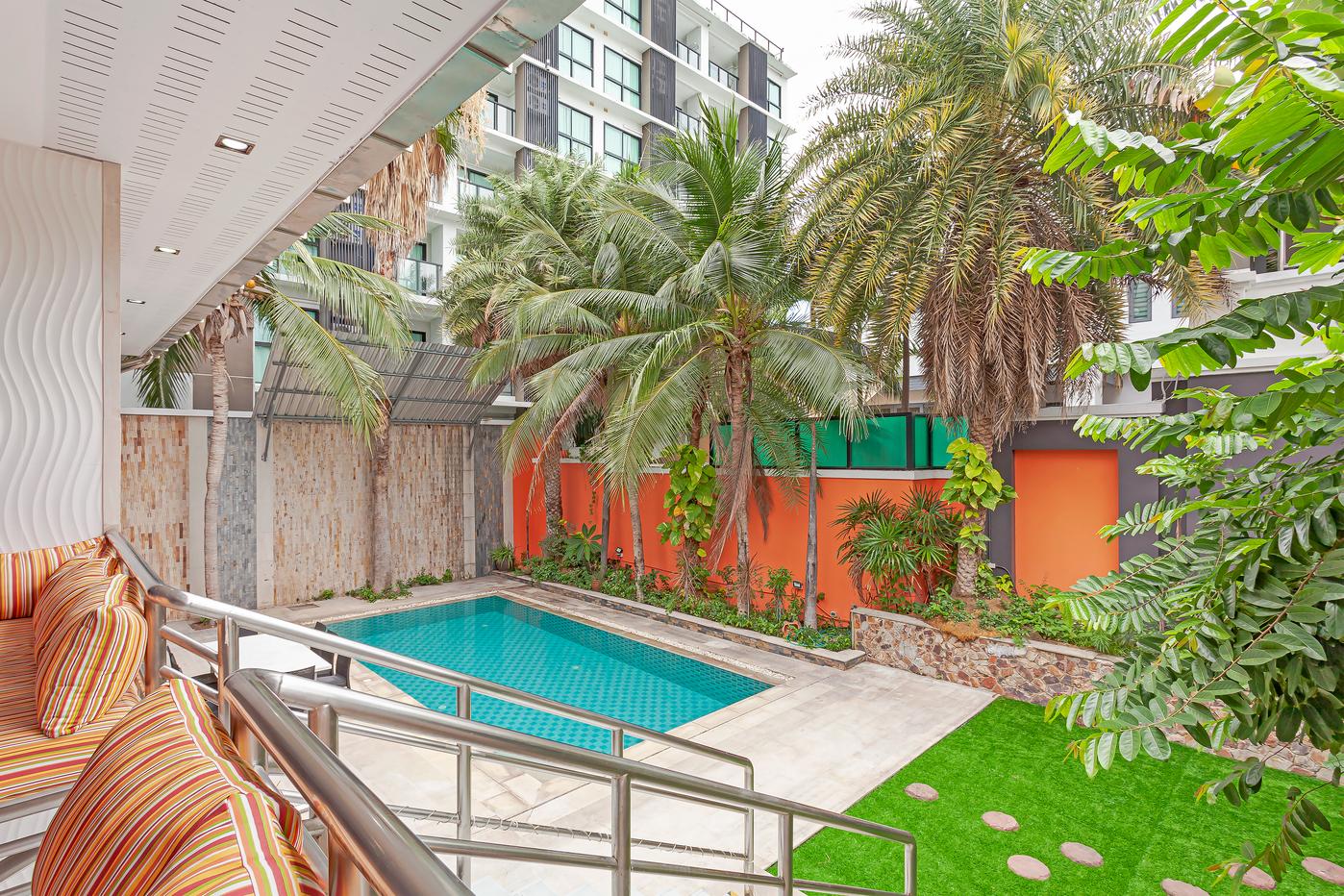 picture Spacious Pool Villa for Rent Pratumnak Pattaya - 3/30
