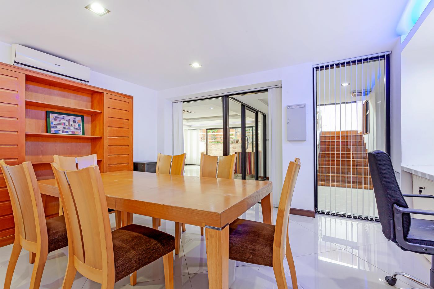 picture Spacious Pool Villa for Rent Pratumnak Pattaya - 16/30