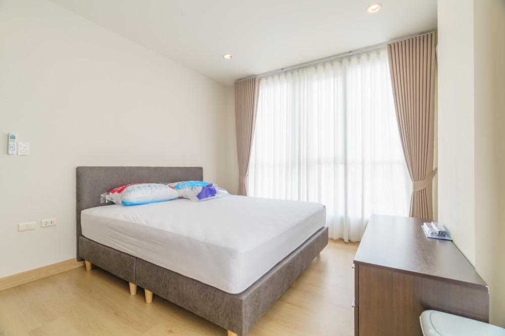 picture Condo For Rent  2 Bedrooms at The Complete Narathiwas  near Central Rama 3  - 6/12