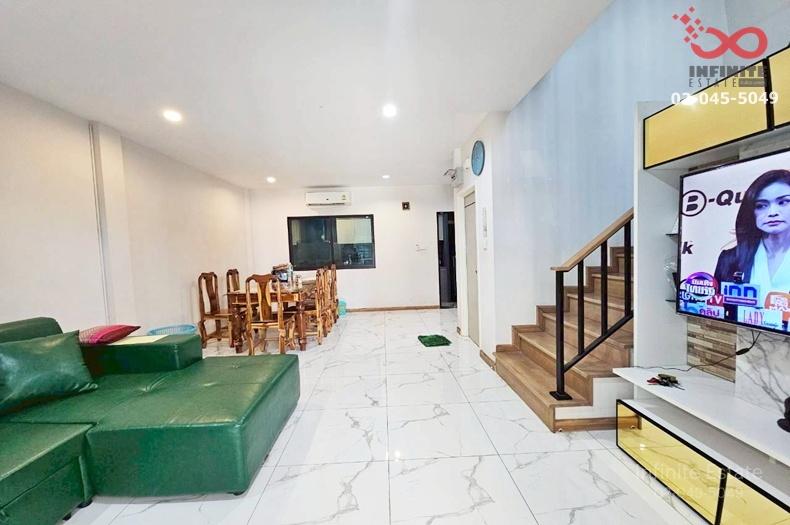 รูป ขายทาวน์โฮม 3ชั้น หมู่บ้านสิริเฮาส์ รัชดา 18 ใจกลางเมือง ซอยลาดพร้าว 80 ใกล้ MRT ห้วยขวาง - รูปที่ 4/11