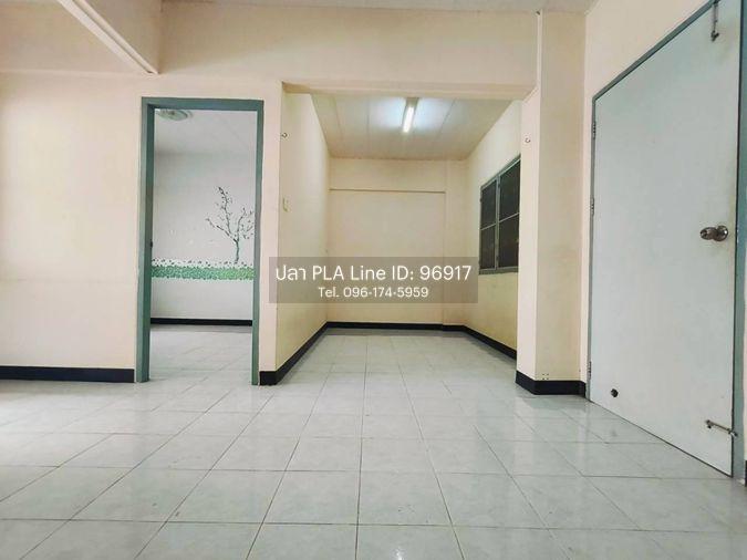 รูป ห้องชุดเอื้ออาทร เขาแตงอ่อน ตึก 4 ชั้น 2 ศรีราชา จังหวัดชลบุรี - รูปที่ 2/13