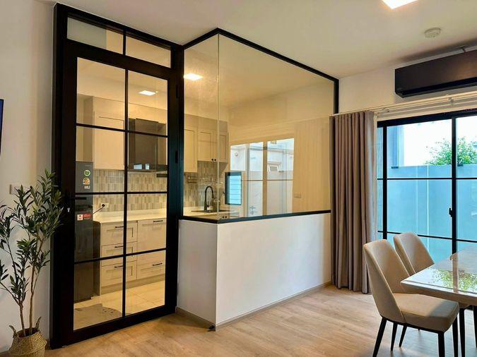 รูป ให้เช่า บ้านเดี่ยว วิลลาจจิโอ 3 ศรีนครินทร์ - บางนา พร้อมอยู่ เฟอร์นิเจอร์ครบ ✅ทักไลน์ได้เลยตอบไวมากค่ะ  - รูปที่ 5/17