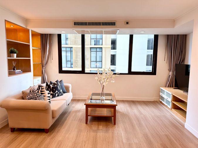 รูป 🔥 The Royal Place 1 ห้องใหญ่ 2 ห้องนอน 84 ตร.ม. ชั้น 17 ใจกลางลุมพินี เพียง 27,000 บาท/เดือน พร้อมเข้าอยู่! 🏙️✨ - รูปที่ 7/15