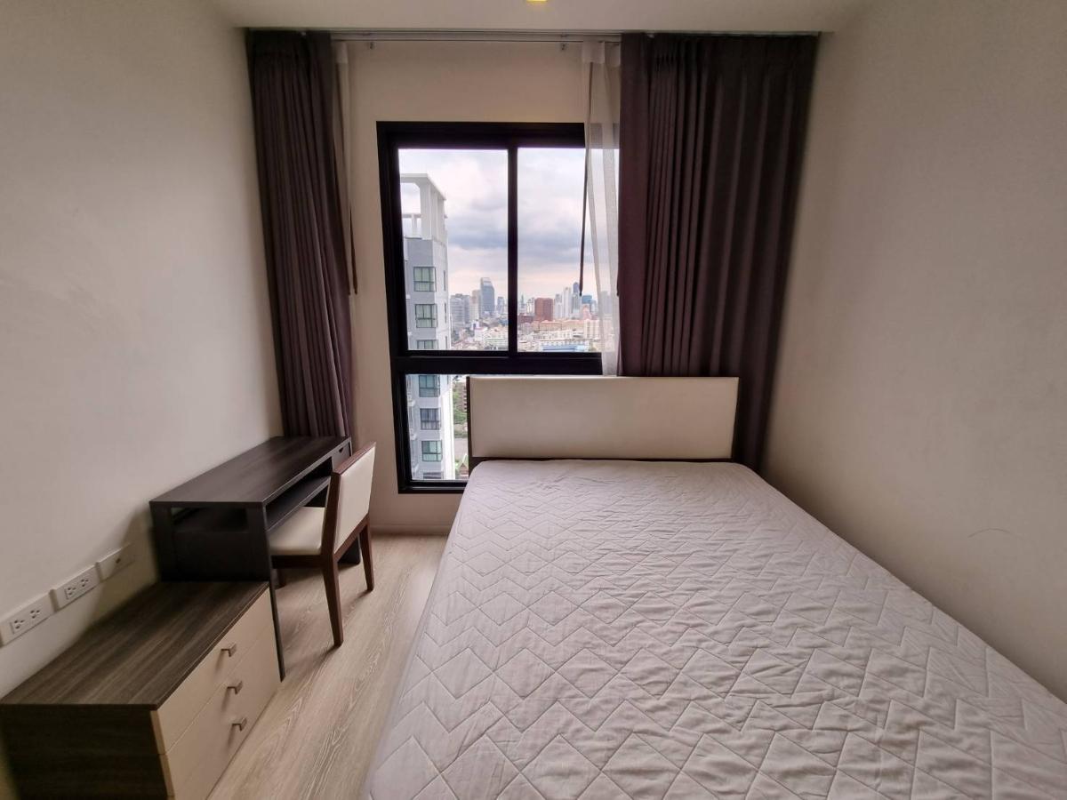 รูป Available for rent! Quinn Ratchada17. A Cozy 2 Bedroom with 68sqm. High floor unblocked view. Ready to move in. - รูปที่ 9/18