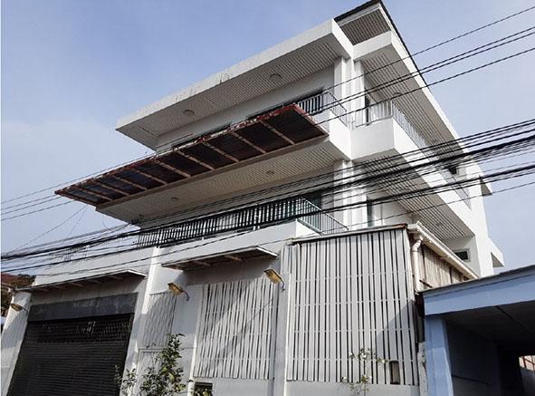 picture 🔥 For Sale – 3-Storey Detached House in Ramintra Niwet Village - 1/2