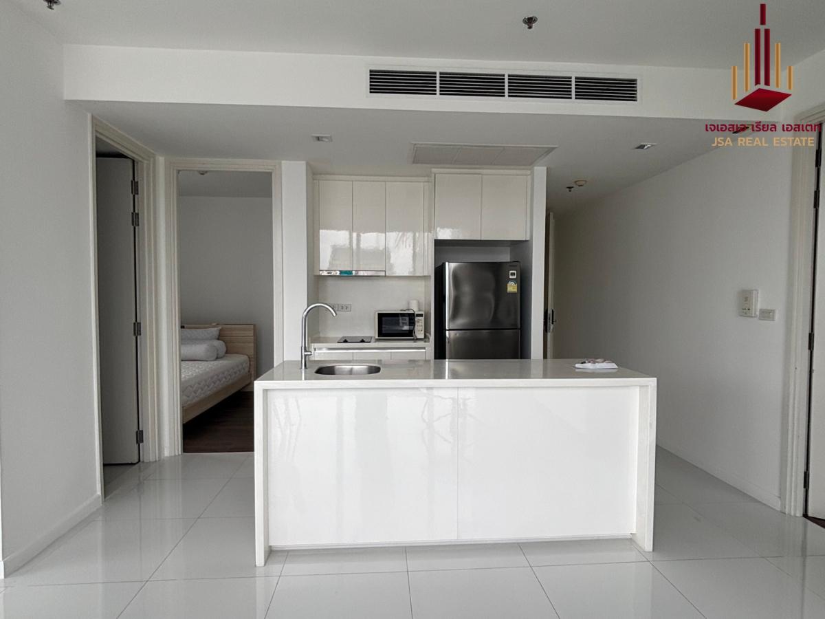 picture ✨ For Sale : Nara 9  Condo ✨  💰 Only 13,000,000 THB - 3/8