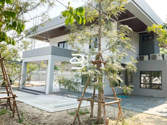 รูป เช่าบ้านพร้อมสระว่ายน้ำ กฤษดานคร บางนาตราด - รูปที่ 1/18