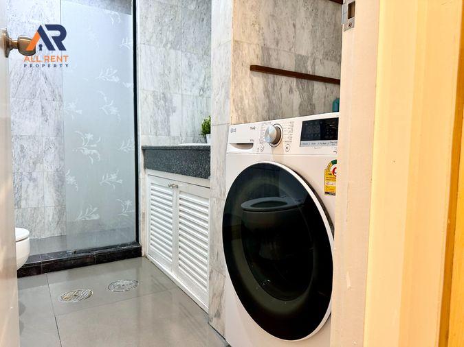 รูป 🔥 The Royal Place 1 ห้องใหญ่ 2 ห้องนอน 84 ตร.ม. ชั้น 17 ใจกลางลุมพินี เพียง 27,000 บาท/เดือน พร้อมเข้าอยู่! 🏙️✨ - รูปที่ 6/15