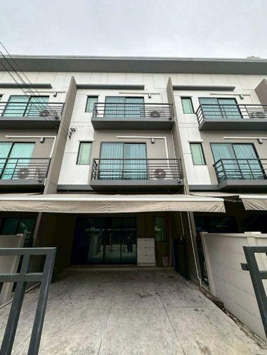 picture Townhome for rent at Baan Klang Muang Srinakarin-Onnut, Near BTS Srinut (ST-02) - 20/20