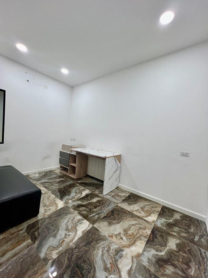 รูป ให้เช่าทาวน์โฮม 3 ชั้น Patio Ramintra–Watcharapol บ้านใหม่ พร้อมอยู่ รองรับทั้งอยู่อาศัย โฮมออฟฟิศ และสำนักงาน ทำเลติดส่วนกลางของโครงการ - รูปที่ 8/26