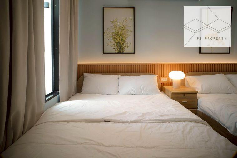 picture For Rent | Twin Townhouses | Sukhumvit 16 | Prime Asoke Location 4bedrooms - 8/25