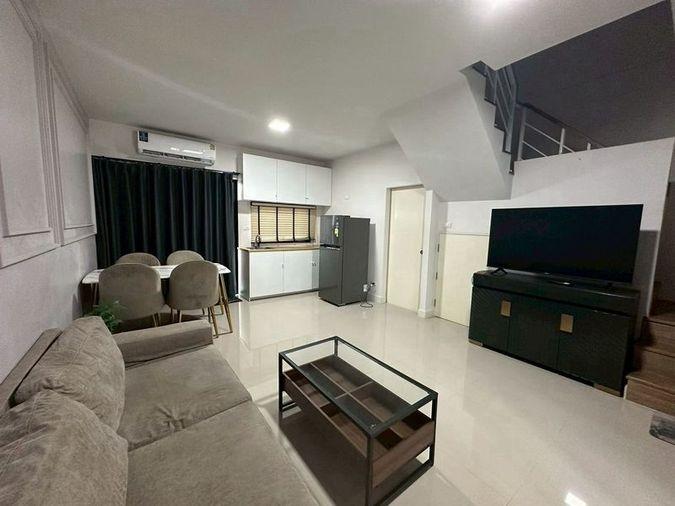 picture Townhome for rent at Baan Klang Muang Srinakarin-Onnut, Near BTS Srinut (ST-02) - 2/20