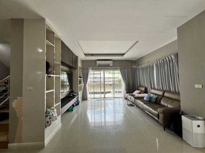 รูป บ้านเดี่ยว เลอ นีโอ ทู วงแหวน-ศรีนครินทร์ LE NEO II SRINAKARIN หลังมุม ราคาขายดีที่สุดในตอนนี้  - รูปที่ 10/28