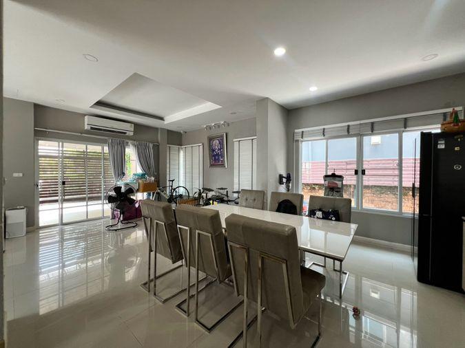 รูป บ้านเดี่ยว เลอ นีโอ ทู วงแหวน-ศรีนครินทร์ LE NEO II SRINAKARIN หลังมุม ราคาขายดีที่สุดในตอนนี้  - รูปที่ 12/28