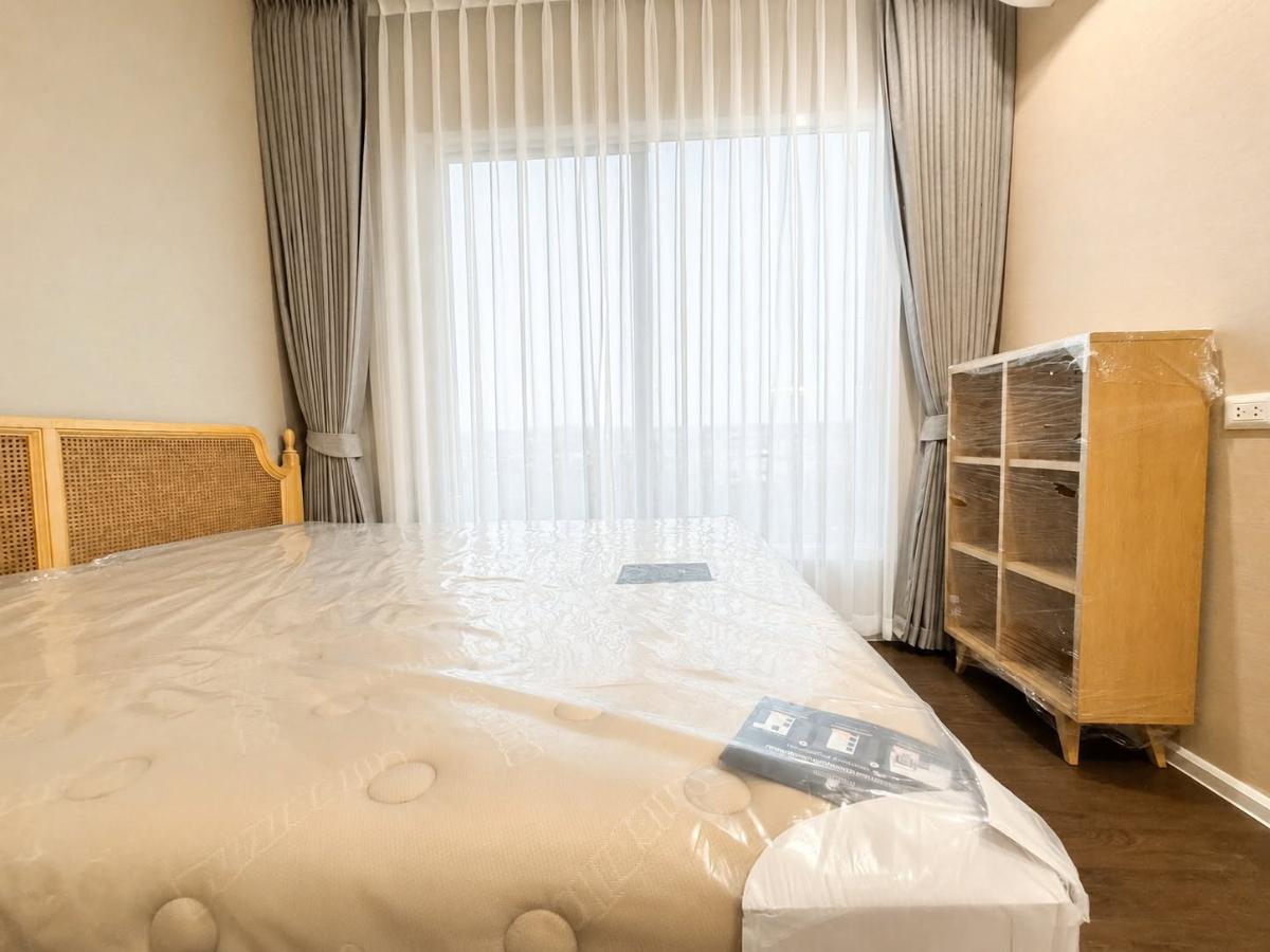 รูป 🔥 The Saint Residences ห้องมุม 2 ห้องนอน ชั้น 33 อาคาร A ใกล้ MRT พหลโยธิน เพียง 36,000 บาท/เดือน พร้อมเข้าอยู่! 🏙️✨ - รูปที่ 3/9