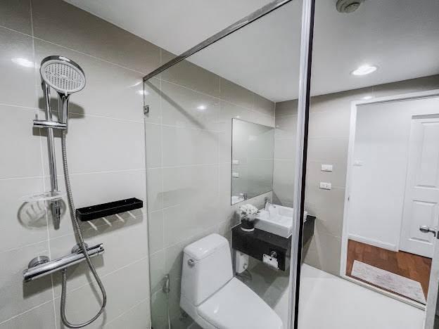 picture Belle Grand Rama 9 Condo for rent 2 beds 1 bath  - 19/23