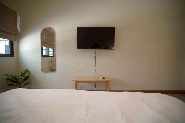 picture For Rent | Twin Townhouses | Sukhumvit 16  | Prime Asoke Location  4bedrooms - 14/25