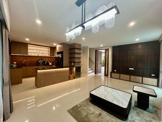 รูป ขายบ้านหรู Baan Klang Muang The Edition โยธินพัฒนา ราคาพิเศษ ขายขาดทุน ฟรี Built-in ทั้งหลัง มูลค่ากว่า 3.8 ล้านบาท บ้านพร้อมเข้าอยู่  - รูปที่ 4/33