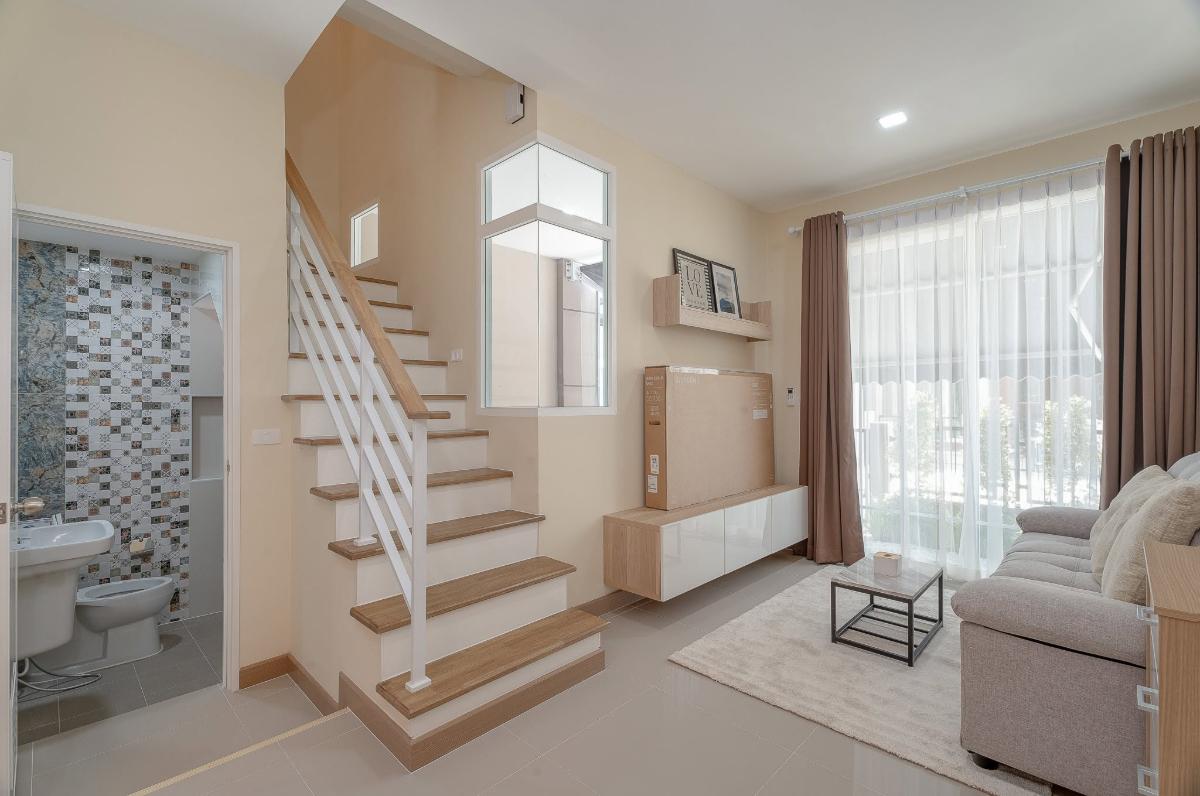 รูป 🏡 ให้เช่าทาวน์โฮม 2 ชั้น Golden Town ฟิวเจอร์-รังสิต (ซอยรังสิต-นครนายก 15)  ทำเลทองหลังฟิวเจอร์ฯ  สภาพสวยกว้างขวางพร้อมเข้าอยู่! 🌳 - รูปที่ 18/30