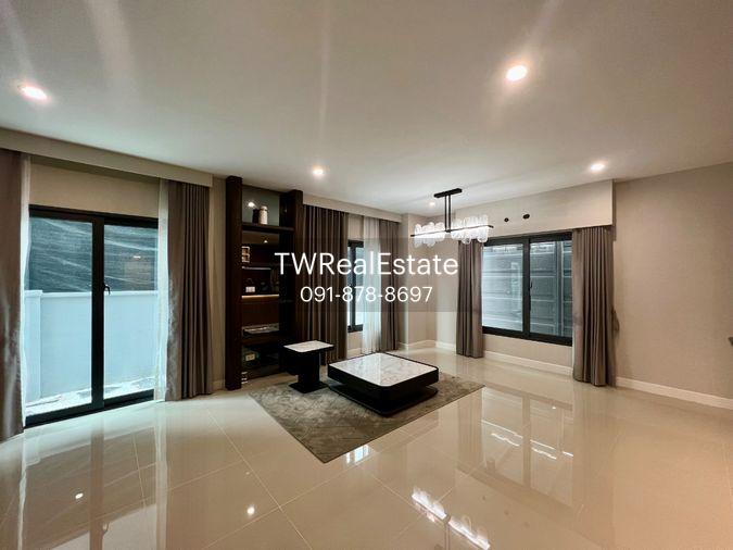 รูป ขายบ้านหรู Baan Klang Muang The Edition โยธินพัฒนา ราคาพิเศษ ขายขาดทุน ฟรี Built-in ทั้งหลัง มูลค่ากว่า 3.8 ล้านบาท บ้านพร้อมเข้าอยู่ - รูปที่ 8/33