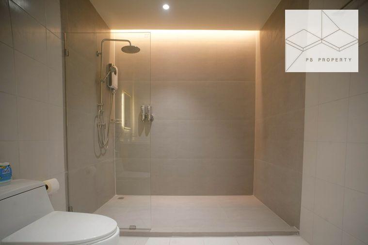 picture For Rent | Twin Townhouses | Sukhumvit 16 | Prime Asoke Location 4bedrooms - 12/25