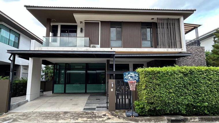 รูป ให้เช่าบ้านเดี่ยว มัณฑนาการ อ่อนนุช–วงแหวน 3 บ้านใกล้คลับเฮาส์ เดินข้ามถนนถึงส่วนกลาง พร้อมเข้าอยู่ (H6937) - รูปที่ 1/16