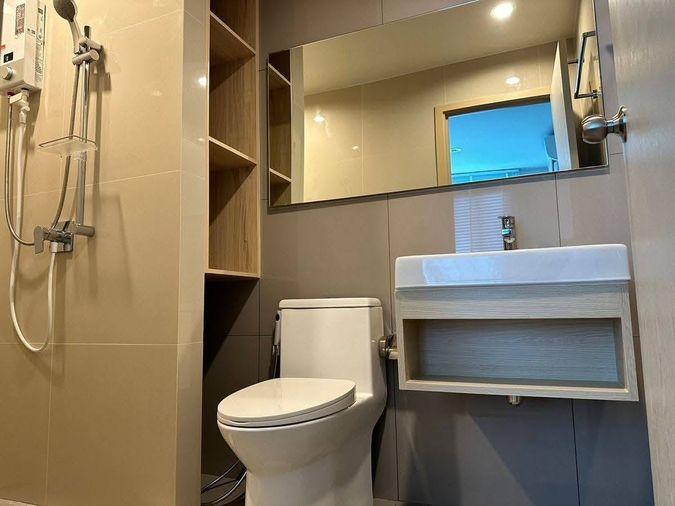 picture Nue Noble Ngamwongwan   Condo For Rent / Line : @mintocondo - 11/12