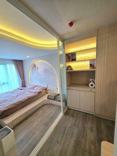 รูป 🔮 ปล่อยเช่า Regent Home วุฒากาศ ตึก A ชั้น 22 ห้องมุมมังกรเลขมงคล 978 วิวองค์พระสวยสุดในโครงการ! 🕌 - รูปที่ 2/10