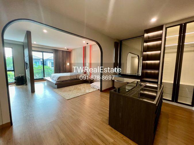 รูป ขายบ้านหรู Baan Klang Muang The Edition โยธินพัฒนา ราคาพิเศษ ขายขาดทุน ฟรี Built-in ทั้งหลัง มูลค่ากว่า 3.8 ล้านบาท บ้านพร้อมเข้าอยู่ - รูปที่ 22/33