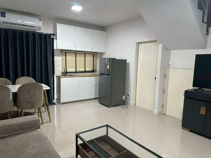 picture Townhome for rent at Baan Klang Muang Srinakarin-Onnut, Near BTS Srinut (ST-02) - 4/20
