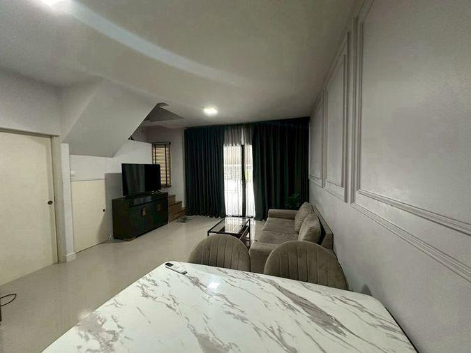 picture Townhome for rent at Baan Klang Muang Srinakarin-Onnut, Near BTS Srinut (ST-02) - 3/20