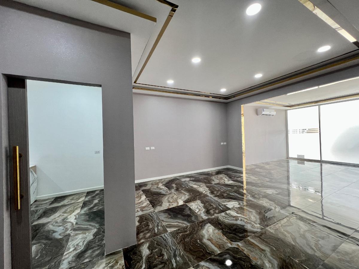 รูป ให้เช่าทาวน์โฮม 3 ชั้น Patio Ramintra–Watcharapol บ้านใหม่ พร้อมอยู่ รองรับทั้งอยู่อาศัย โฮมออฟฟิศ และสำนักงาน ทำเลติดส่วนกลางของโครงการ - รูปที่ 7/26