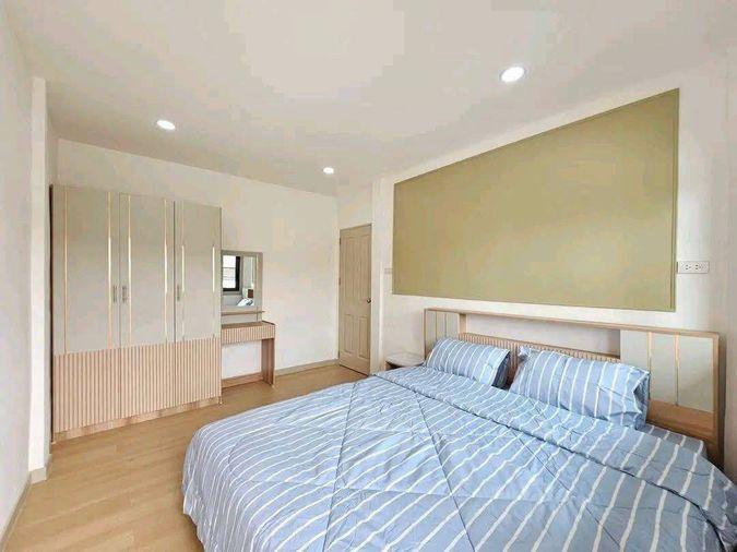 picture ⭐✨ RH-110 Townhouse for Sale – Sri Prajak 7  ✨⭐ - 16/17