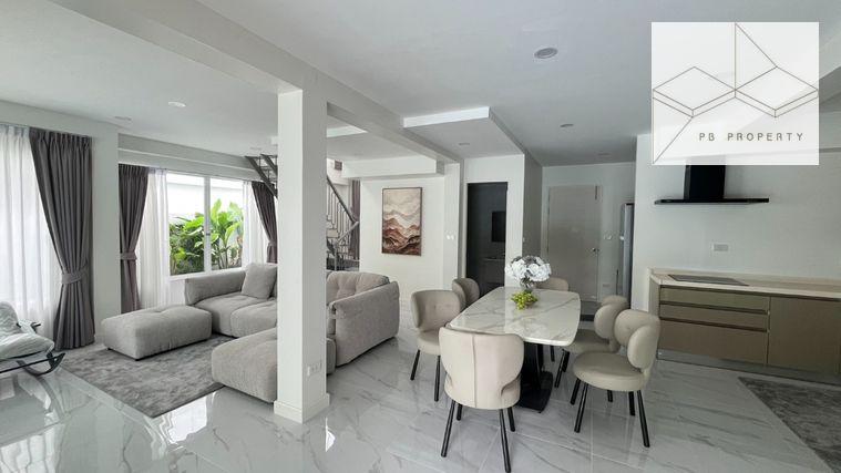 รูป ปล่อยเช่า Pool Villa ใกล้ BTS อ่อนนุช เดินเพียง 800 เมตร บ้านเดี่ยว 4 ห้องนอน พร้อมเข้าอยู่ - รูปที่ 4/11