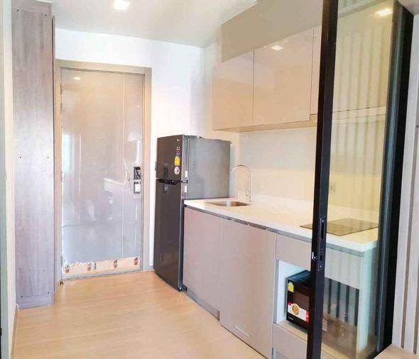 picture Life Asoke Rama 9 Condo for rent High Floor  - 6/8