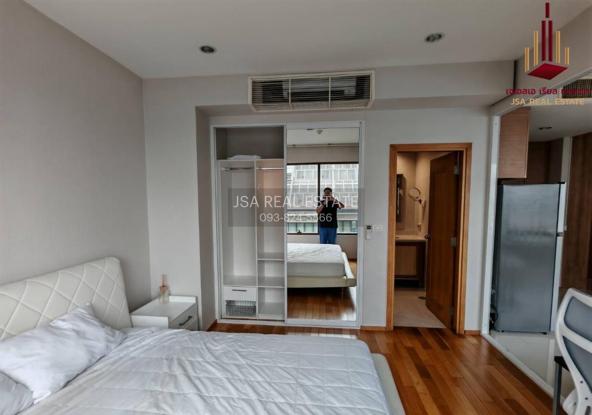 picture ✨ For Rent: The Emporio Place Condo ✨ 💰 Only 25,000 THB/month - 4/7