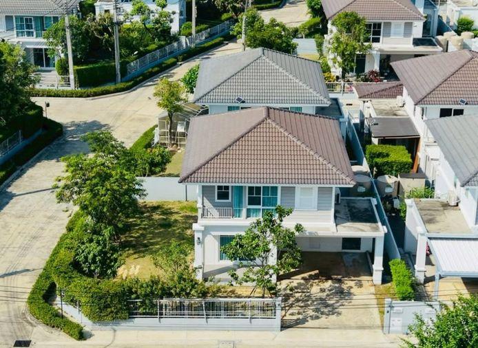 รูป 📢 ขาย บ้านเดี่ยว  หมู่บ้านชัยพฤกษ์ ศรีนครินทร์ (ซอยทรัพย์บุญชัย 28) บ้านสภาพดีพร้อมอยู่ อากาศดี มีพื้นที่รอบบ้าน ✅ เชื่อมต่อศรีนครินทร์และเทพารักษ์ - รูปที่ 3/13