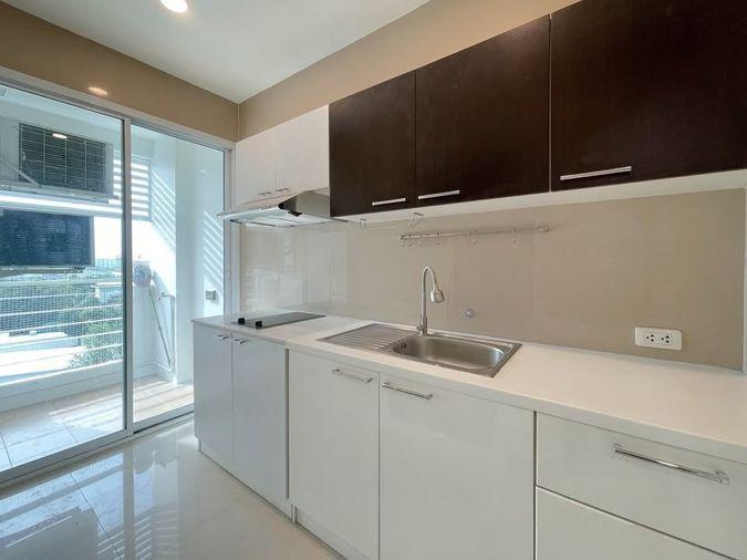 รูป ขาย Happy Condo ลาดพร้าว 101 ห้องสวย พร้อมเฟอร์นิเจอร์ใหม่หมด - รูปที่ 5/13