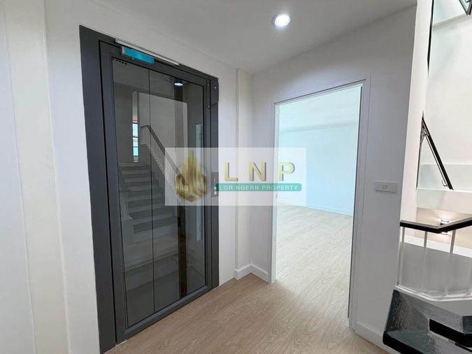 รูป 🏠 ขายบ้าน : ทาวน์โฮม 4.5 ชั้นพร้อมลิฟต์ - สุขุมวิท101 รหัสทรัพย์ | 📌LNP-H953 - รูปที่ 9/50