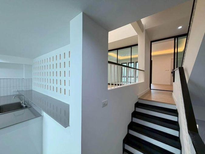 รูป 🏠 ขายบ้าน : ทาวน์โฮม 4.5 ชั้นพร้อมลิฟต์ - สุขุมวิท101   รหัสทรัพย์ | 📌LNP-H953 - รูปที่ 32/50