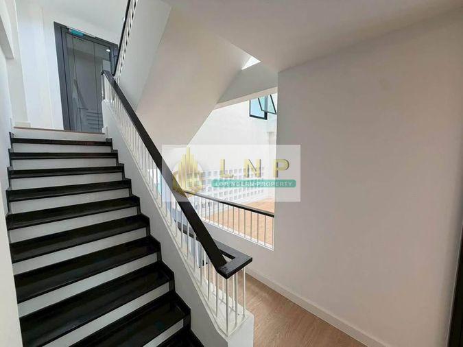 รูป 🏠 ขายบ้าน : ทาวน์โฮม 4.5 ชั้นพร้อมลิฟต์ - สุขุมวิท101 รหัสทรัพย์ | 📌LNP-H953 - รูปที่ 23/50