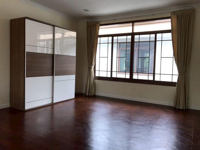 picture For Rent | Narasiri Pattanakarn | Luxury Detached House | 4 Bedrooms | 350 Sq.m. - 13/20