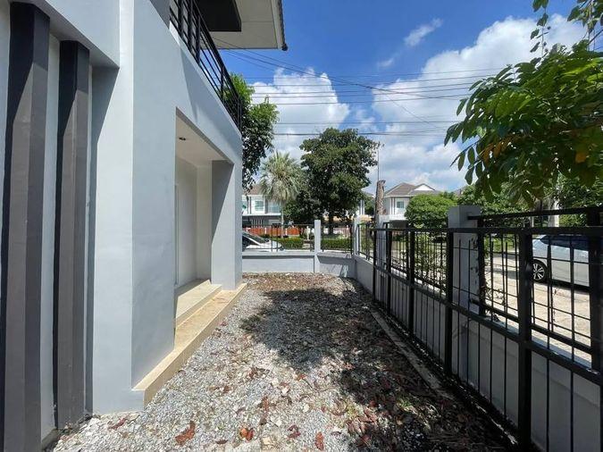 รูป 💥ขายด่วน บ้านเดี่ยว/บ้านแฝด  LANCEO CRIB Ratchapruek - Rattanathibet (ซอยท่าอิฐ) ทำเลดี ราคาพิเศษ  ✅เชื่อมต่อถนนราชพฤกษ์ และถนนรัตนาธิเบศร์ - รูปที่ 3/5