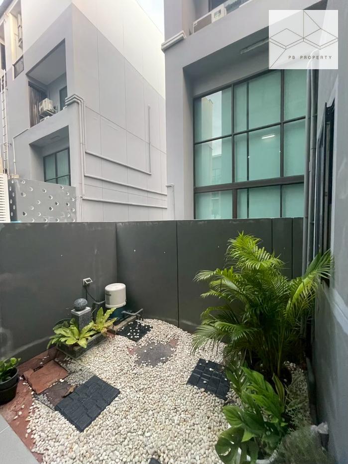 picture Estara Pattanakarn | Luxury Townhome | 3 Bedrooms | 200 Sq.m. - 3/18